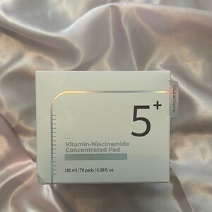 Numbuzin no.5 niacinamide toner pads